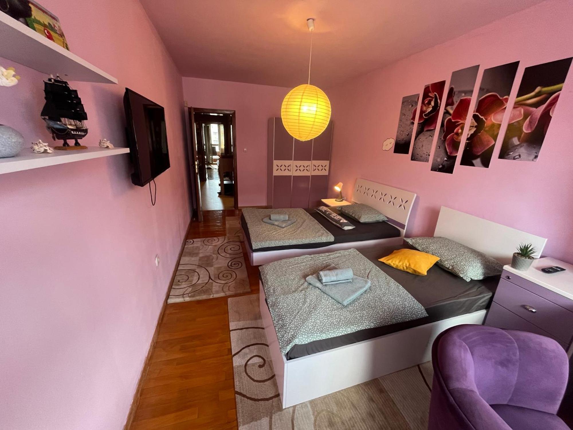 Top Center Spacious Apartment With Ac And Free Underground Parking 소피아 외부 사진